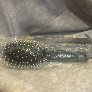 Lancôme Black Oval white tip Hair Brush New sealed